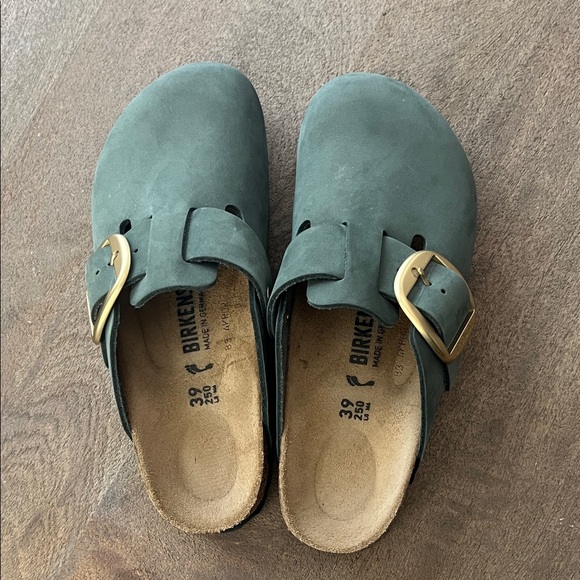 Birkenstock Thyme Clogs with Gold Buckles - Picture 2 of 14